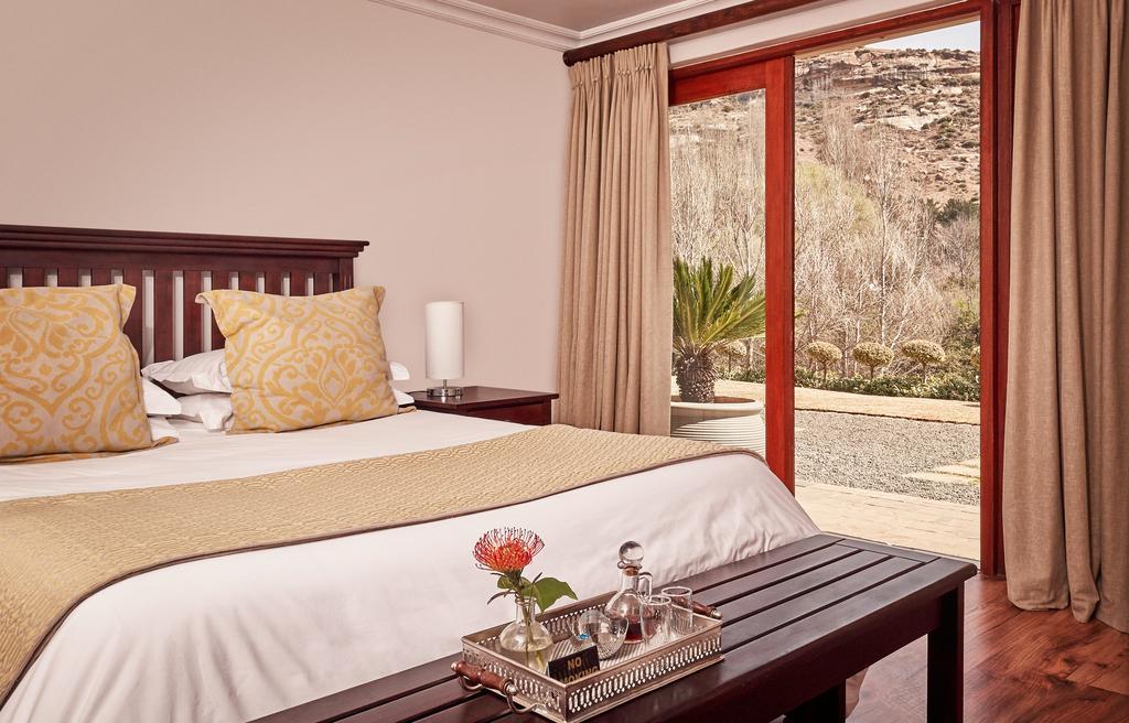 Riverwalk Bed And Breakfast Clarens Exterior photo