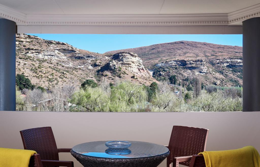 Riverwalk Bed And Breakfast Clarens Exterior photo